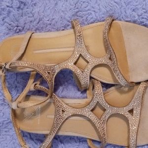 new directions gold sequin sandals size unknown